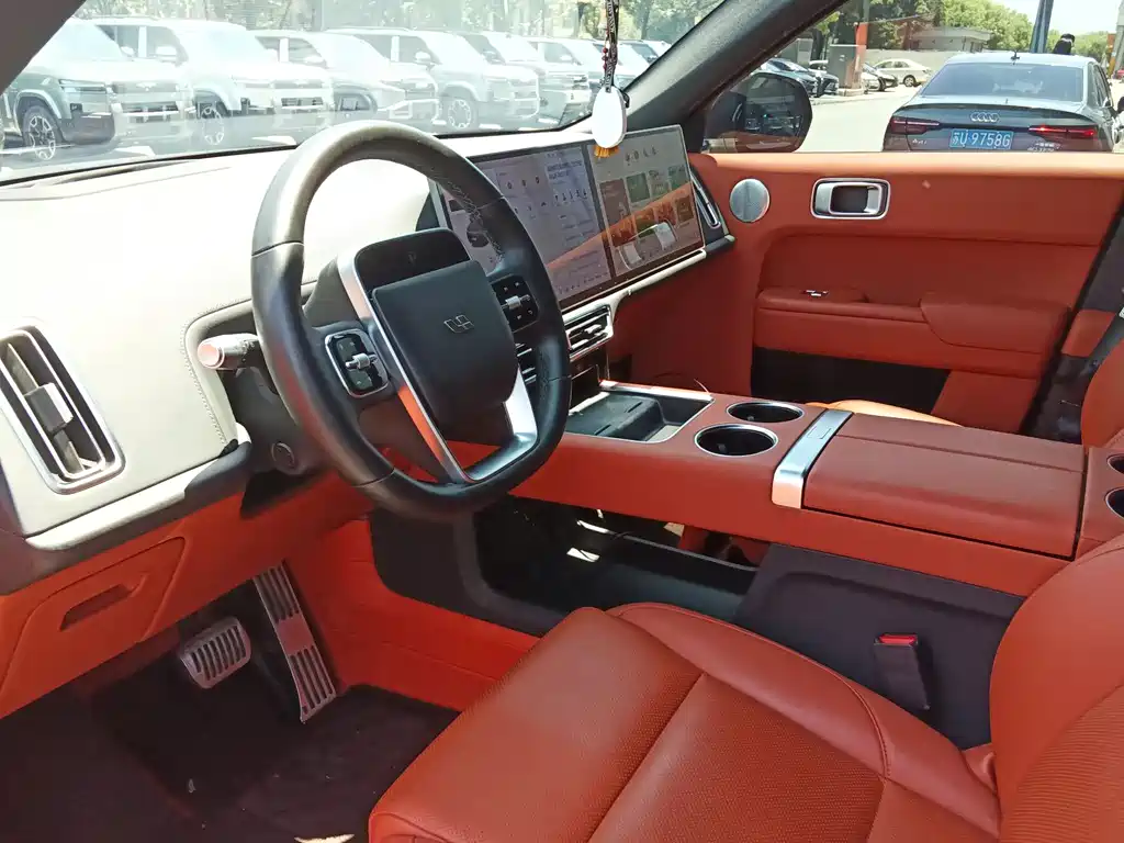 Li Auto Li L8 2023