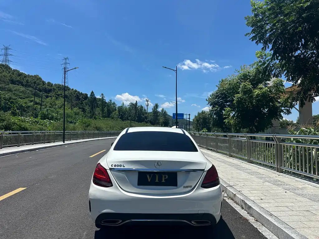 Mercedes-Benz C-Class 2020