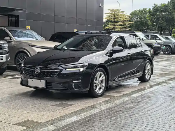 Buick Regal 2021