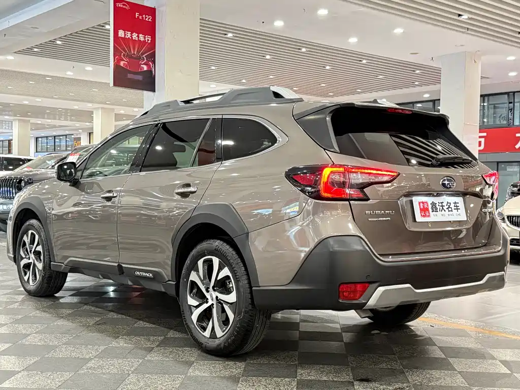 Subaru Outback 2021 — фото 4