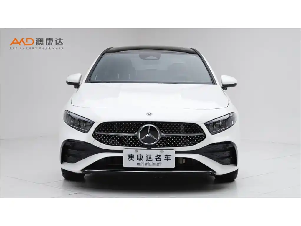 Mercedes-Benz A-Class 2024 — фото 2