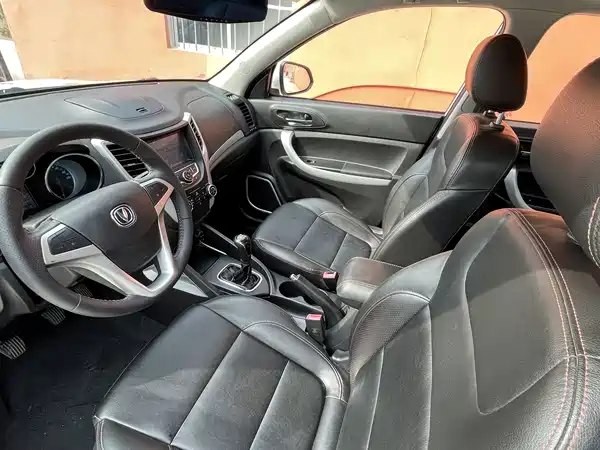 Changan CS35 2015