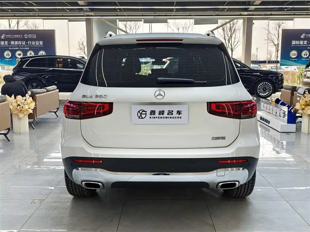 Mercedes-Benz GLB 2022 — фото 18