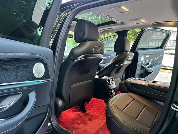 Mercedes-Benz E-Class 2019