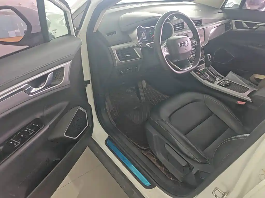 Geely Emgrand GS 2020 — фото 16