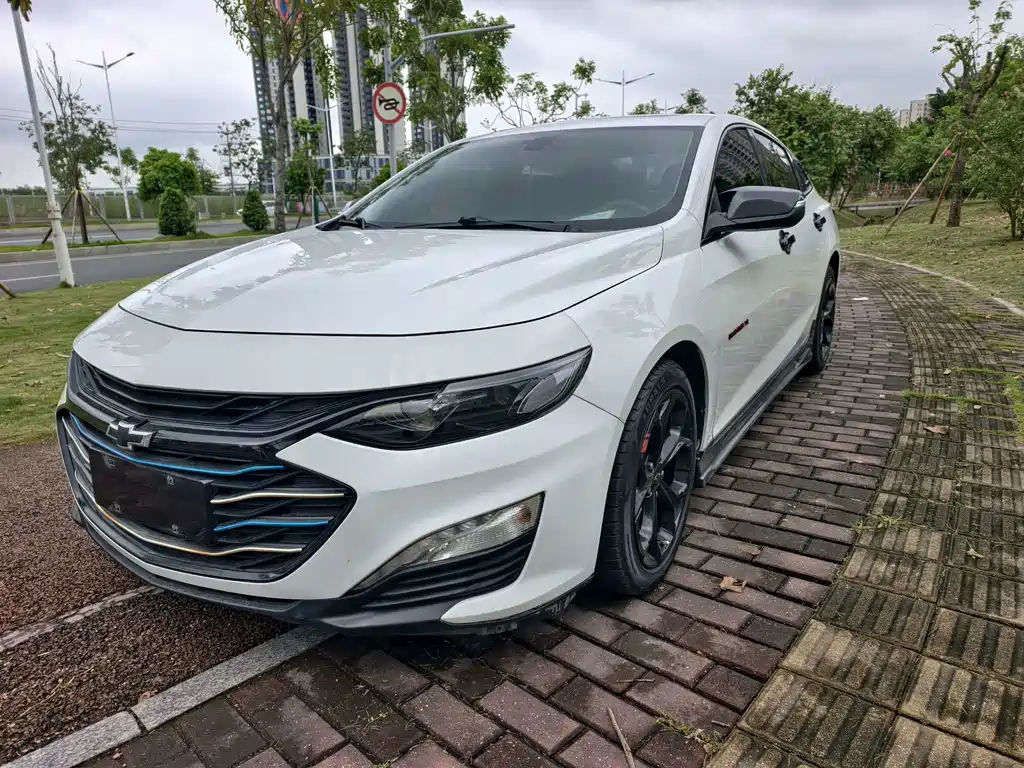 Chevrolet Malibu XL 2020 — фото 1