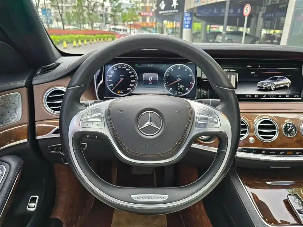 Mercedes-Benz S-Class 2015 — фото 9