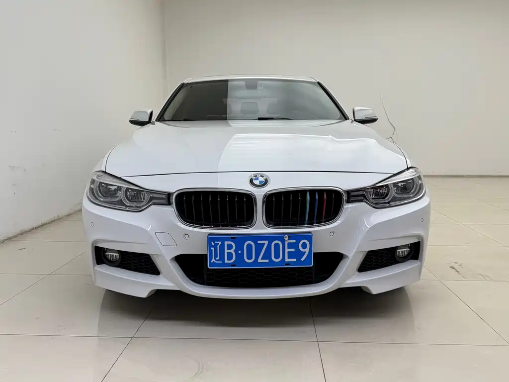 BMW 3 Series 2019 — фото 2