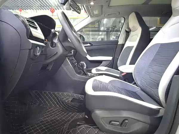 Volkswagen Tharu 2025