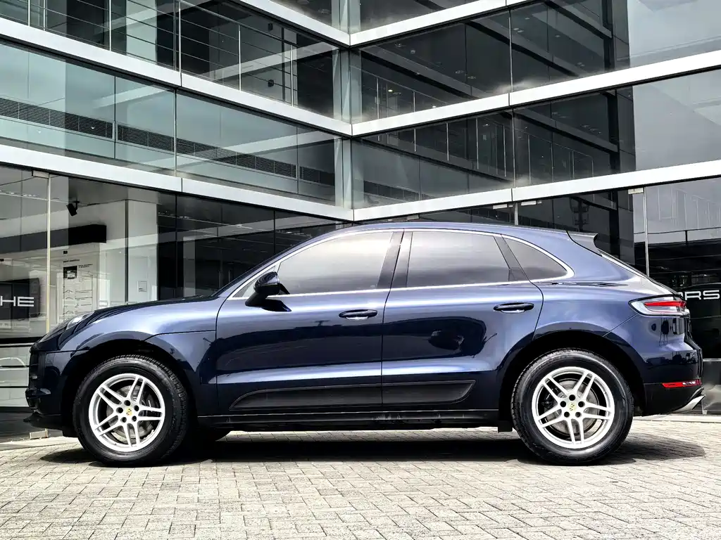 Porsche Macan 2021 — фото 4