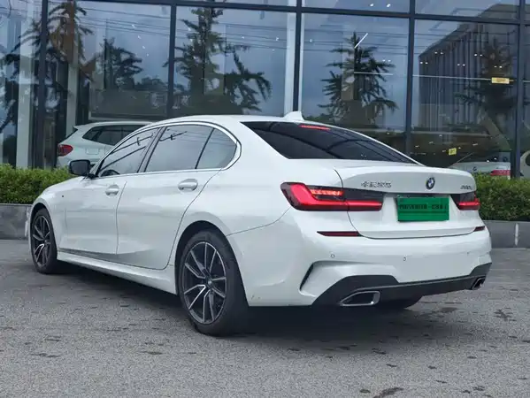 BMW 3 Series 2022