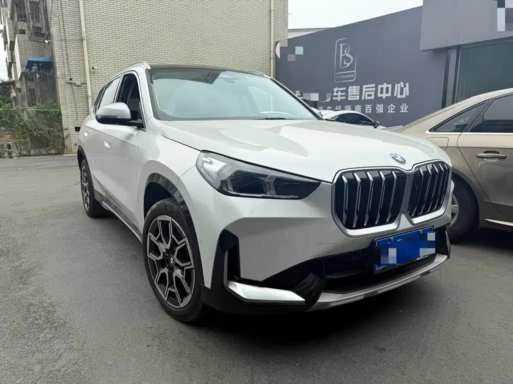 BMW X1 2024 — фото 2