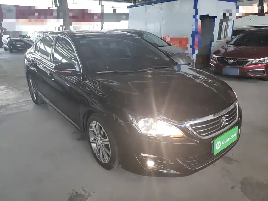 Peugeot 408 2016