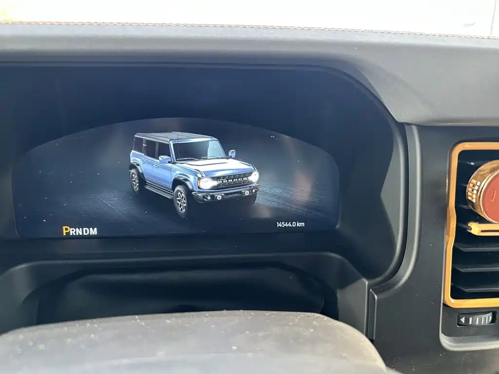 Ford Bronco 2025 — фото 9