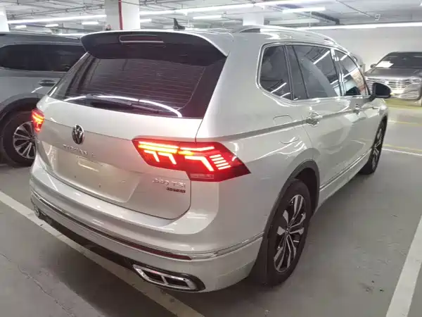 Volkswagen Tiguan L 2021