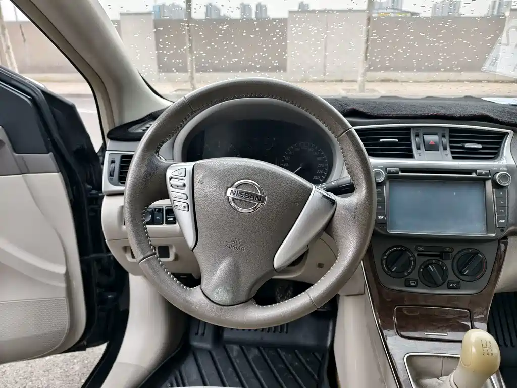 Nissan Sylphy 2014