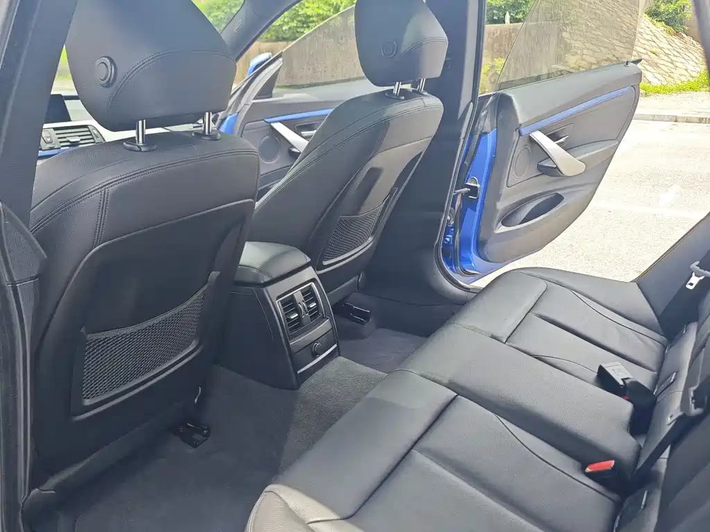 BMW 3 Series GT 2015 — фото 14