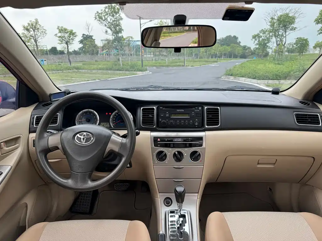 Toyota Corolla 2015 — фото 15