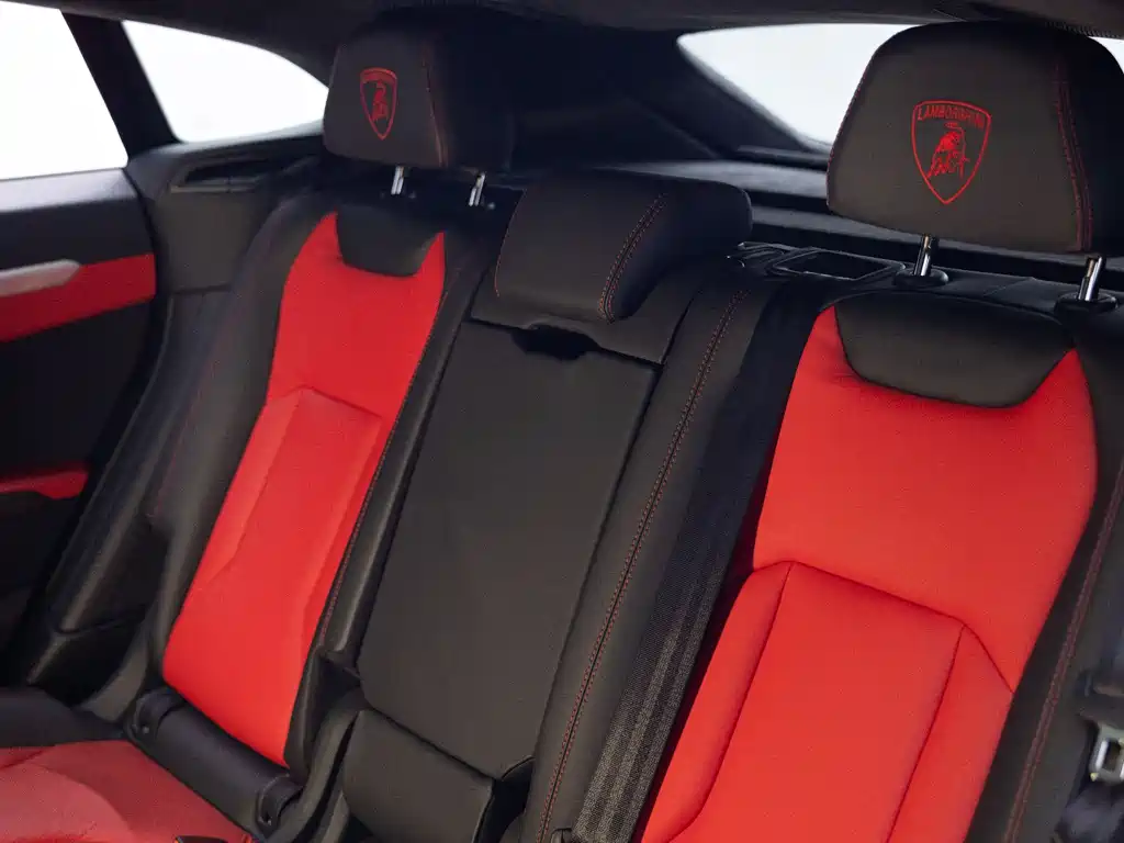 Lamborghini Urus 2022 — фото 18