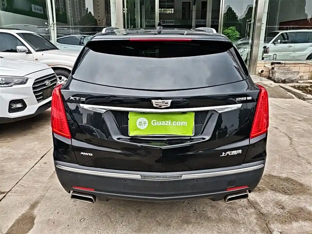 Cadillac XT5 2018 — фото 6