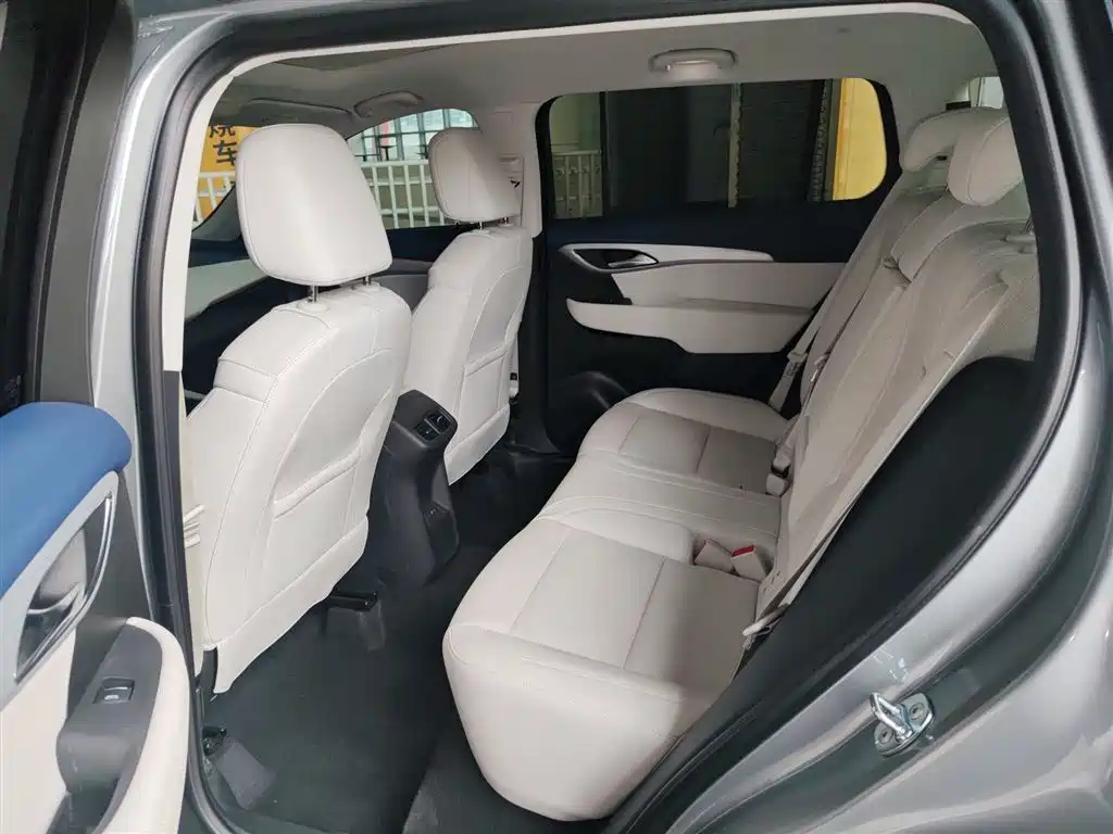 Buick Envision Plus 2025 — фото 13
