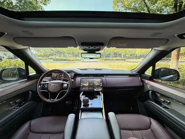 Land Rover Range Rover Sport 2024