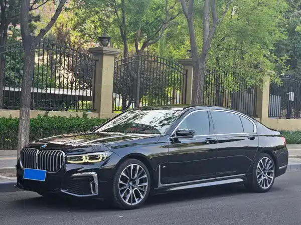 BMW 7 Series 2021
