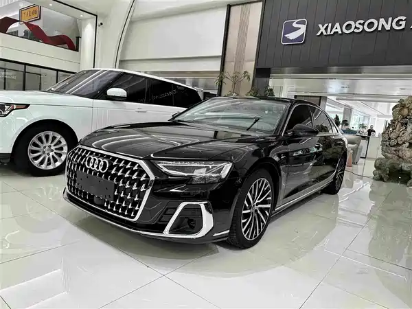 Audi A8 2025