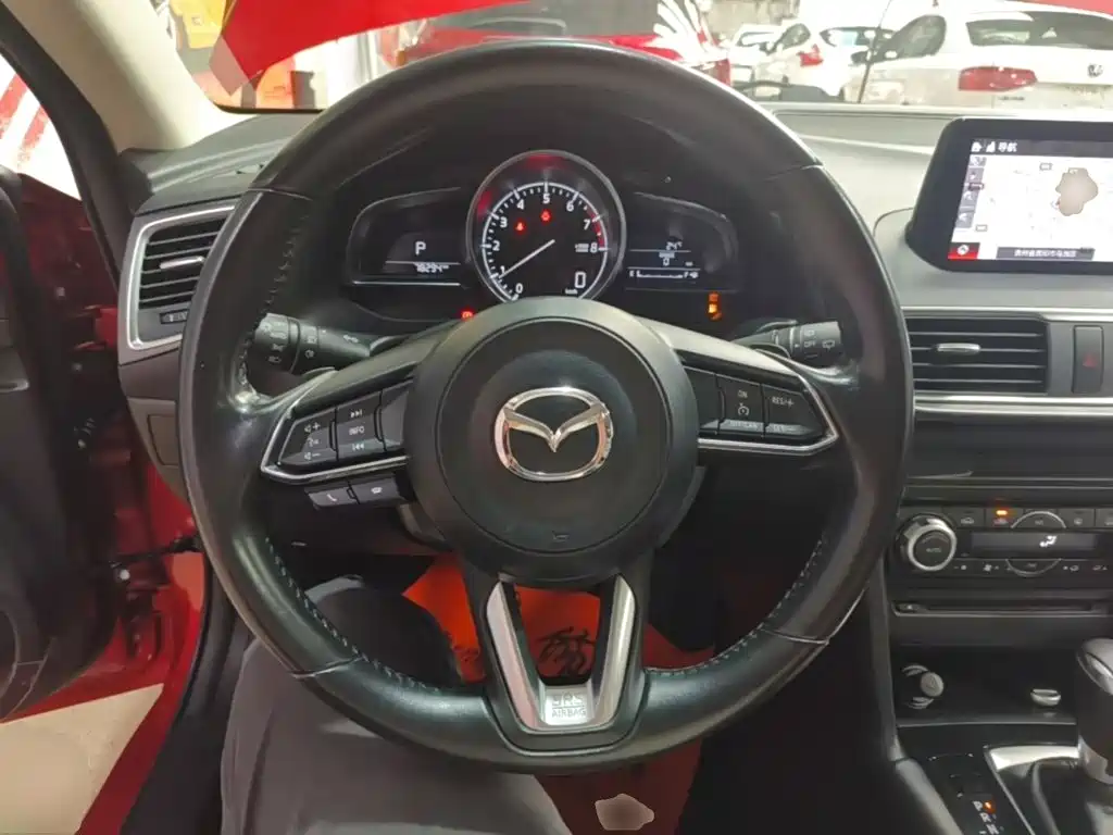 Mazda 3 Angkesela 2018 — фото 11