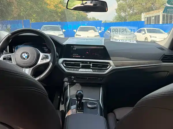 BMW 3 Series 2020
