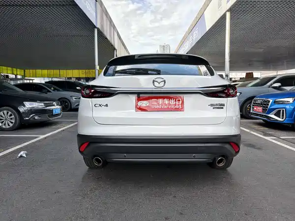 Mazda CX-4 2023