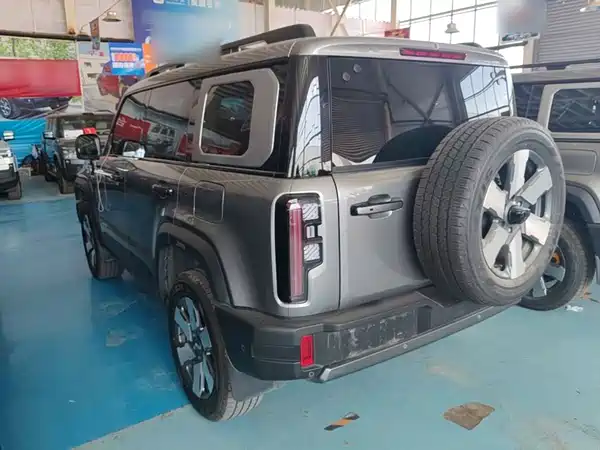 BAIC BJ40 Extended Range 2025