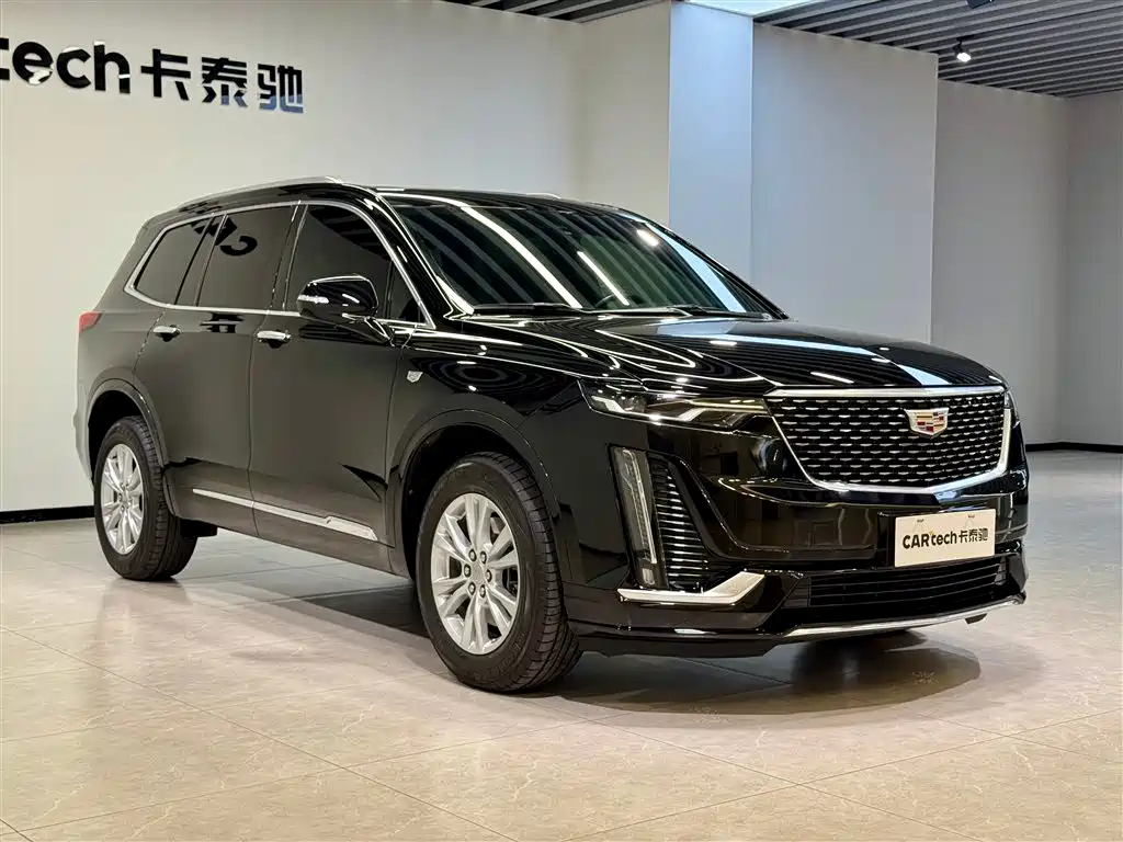 Cadillac XT6 2023 — фото 2