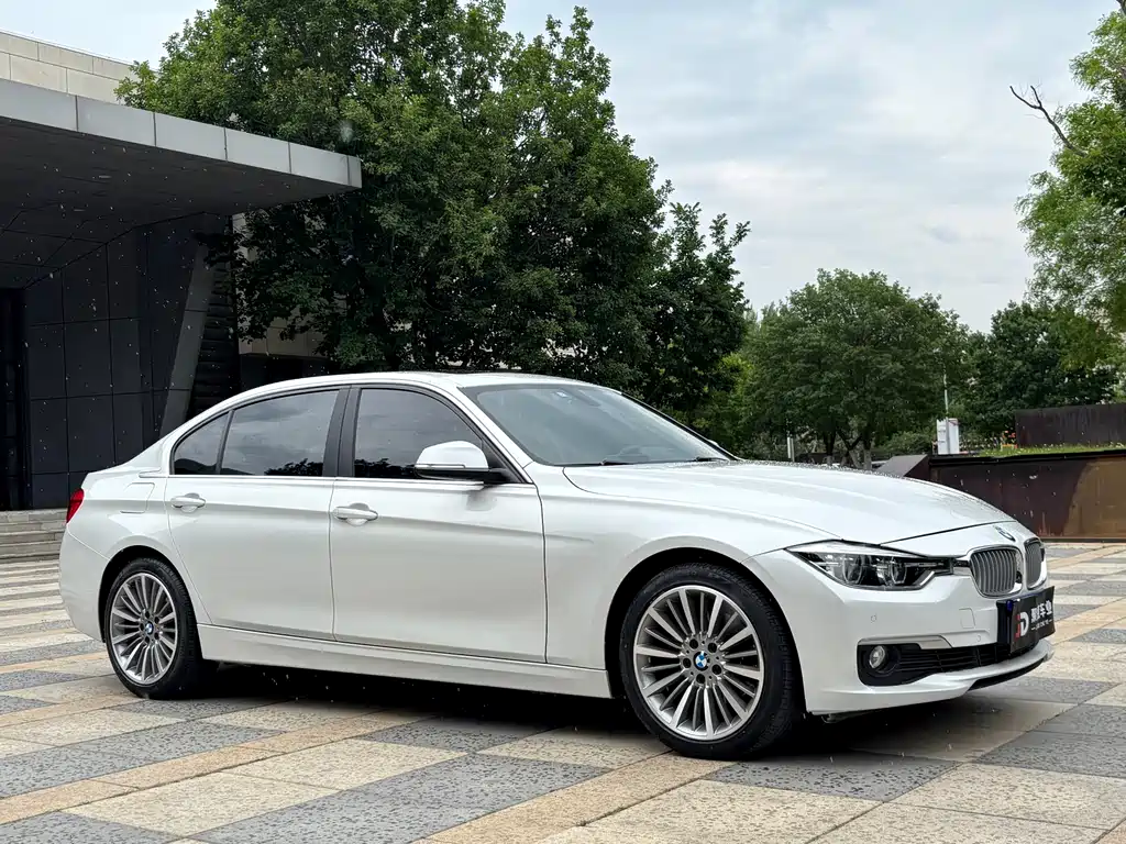 BMW 3 Series 2019