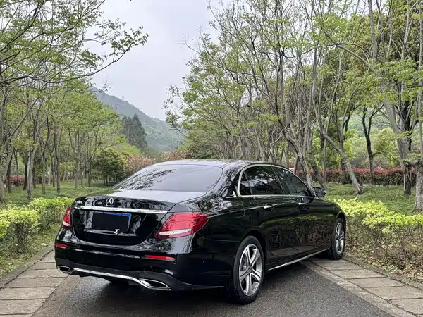 Mercedes-Benz E-Class 2020