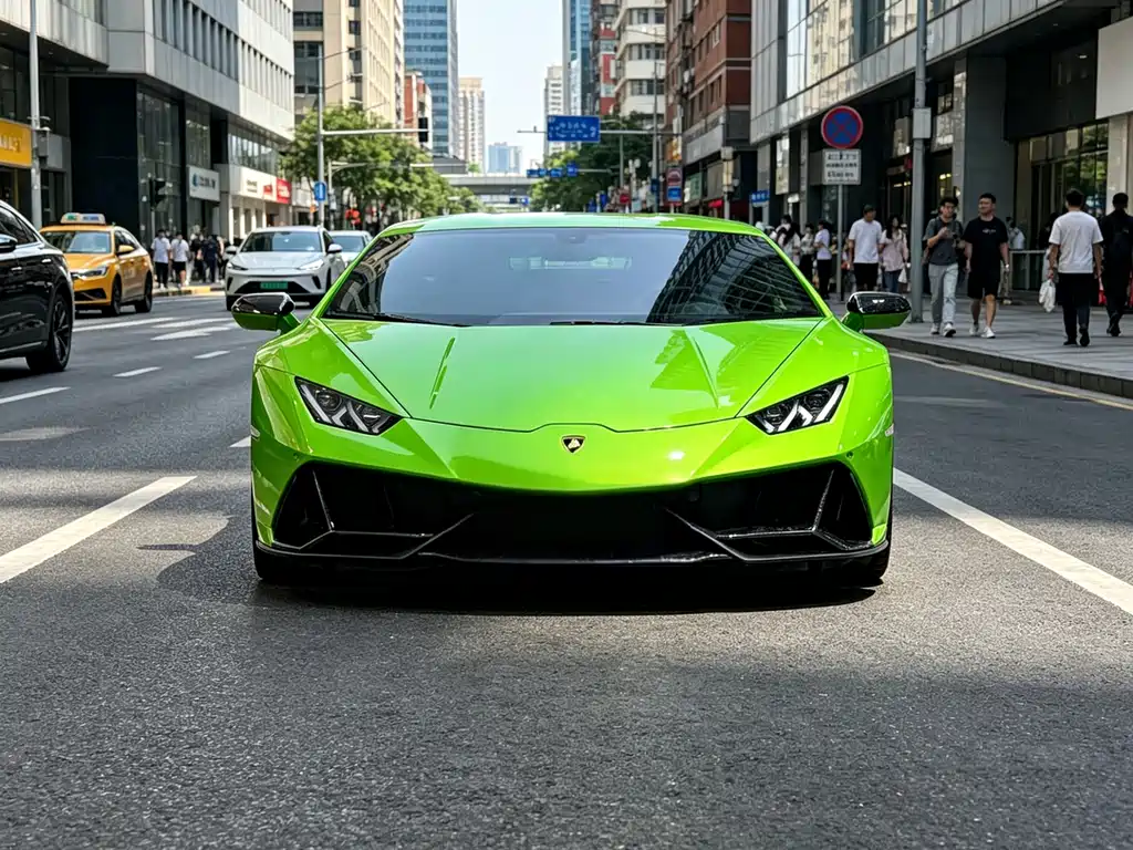 Lamborghini Huracán 2021 — фото 2