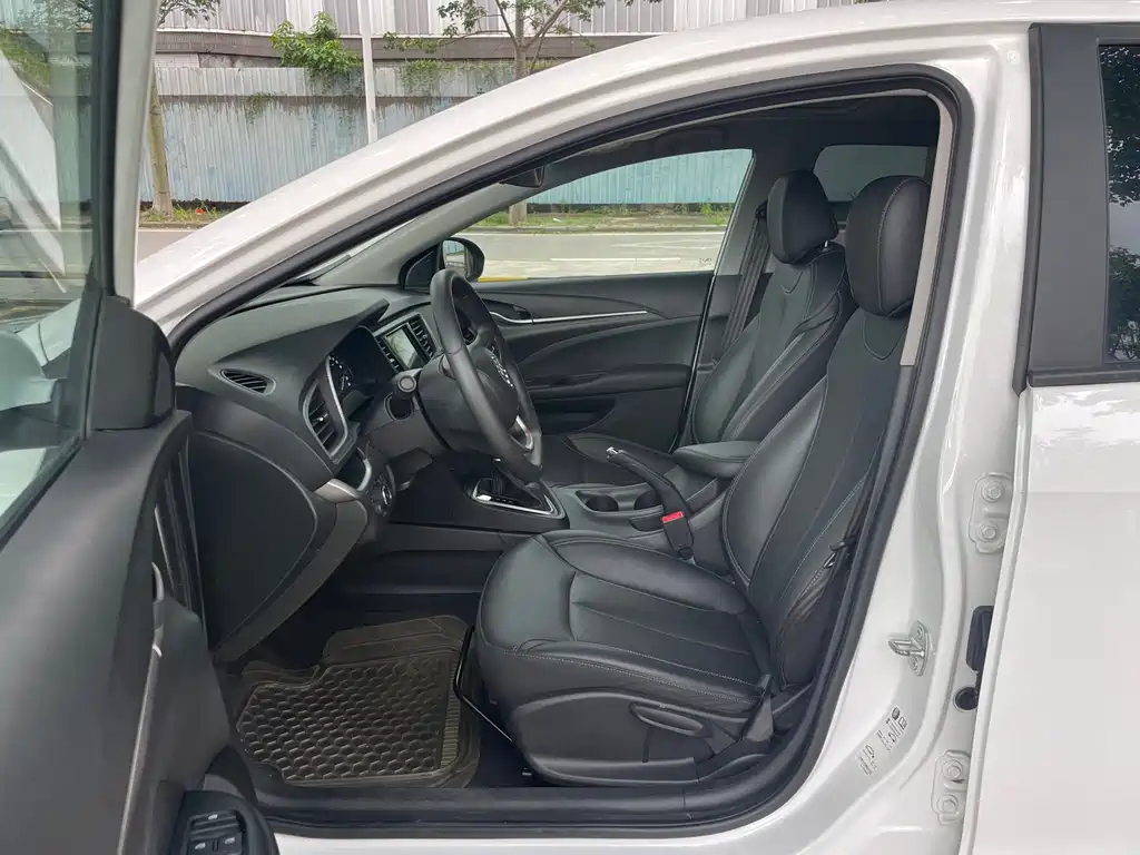 Buick Excelle 2022
