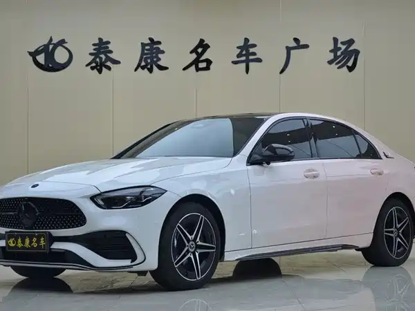 Mercedes-Benz C-Class 2024