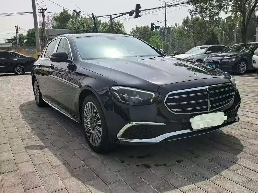 Mercedes-Benz E-Class 2021 — фото 2