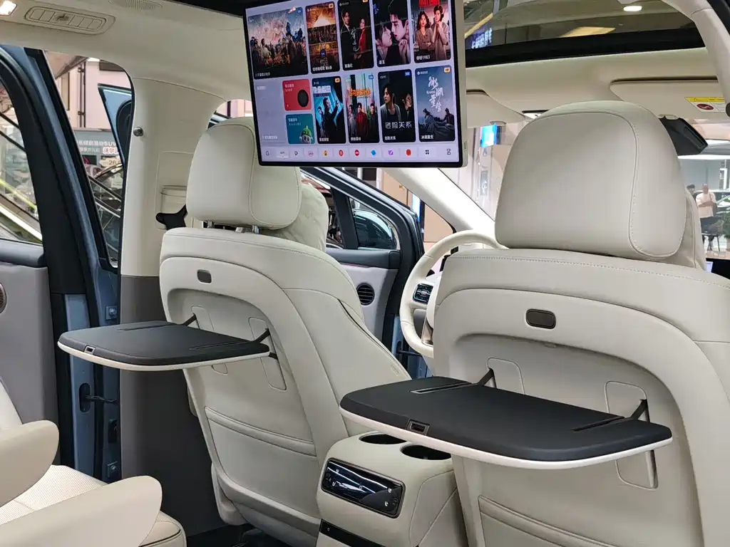 Li Auto i8 2025 — фото 15