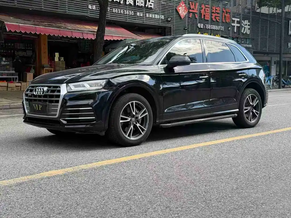 Audi Q5L 2019 — фото 3