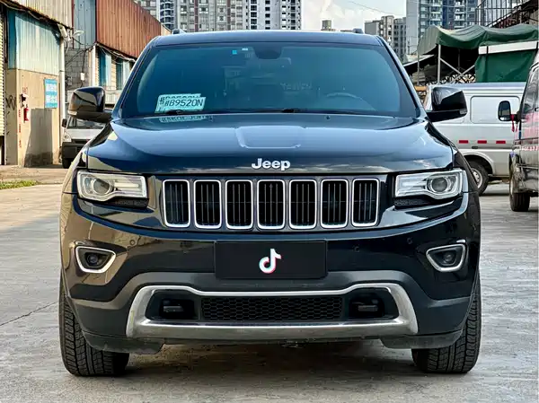 Jeep Grand Cherokee 2014