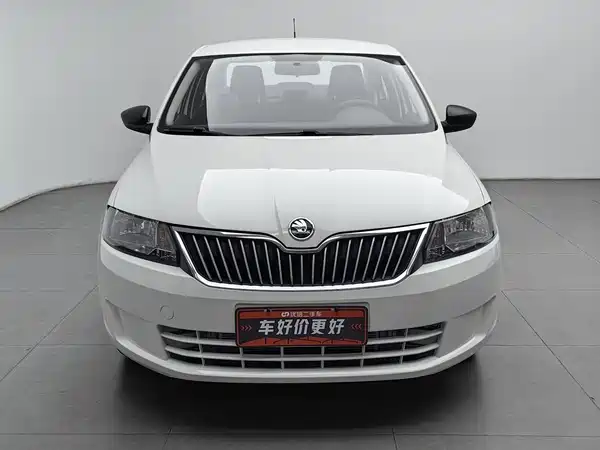 Skoda Rapid 2015