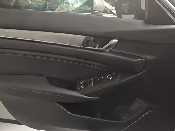 Honda Accord 2021
