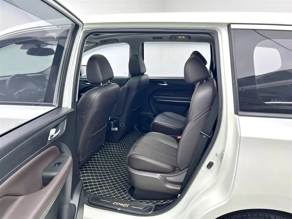 GAC Motor Trumpchi M6 2020 — фото 9