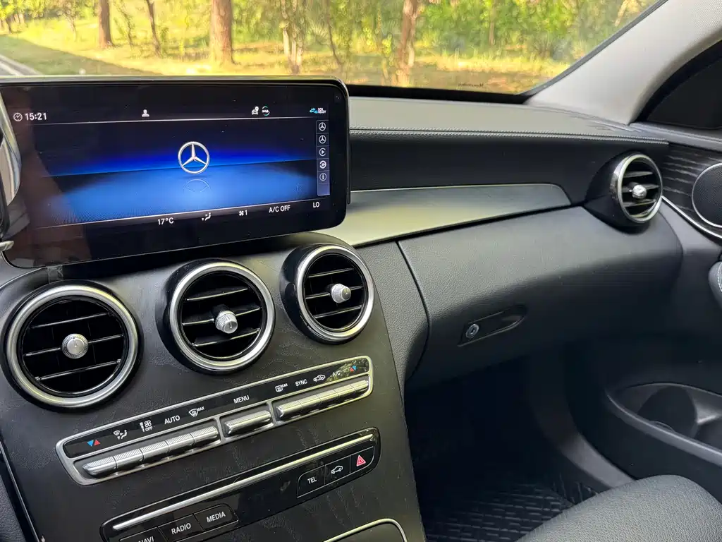 Mercedes-Benz C-Class 2021 — фото 19