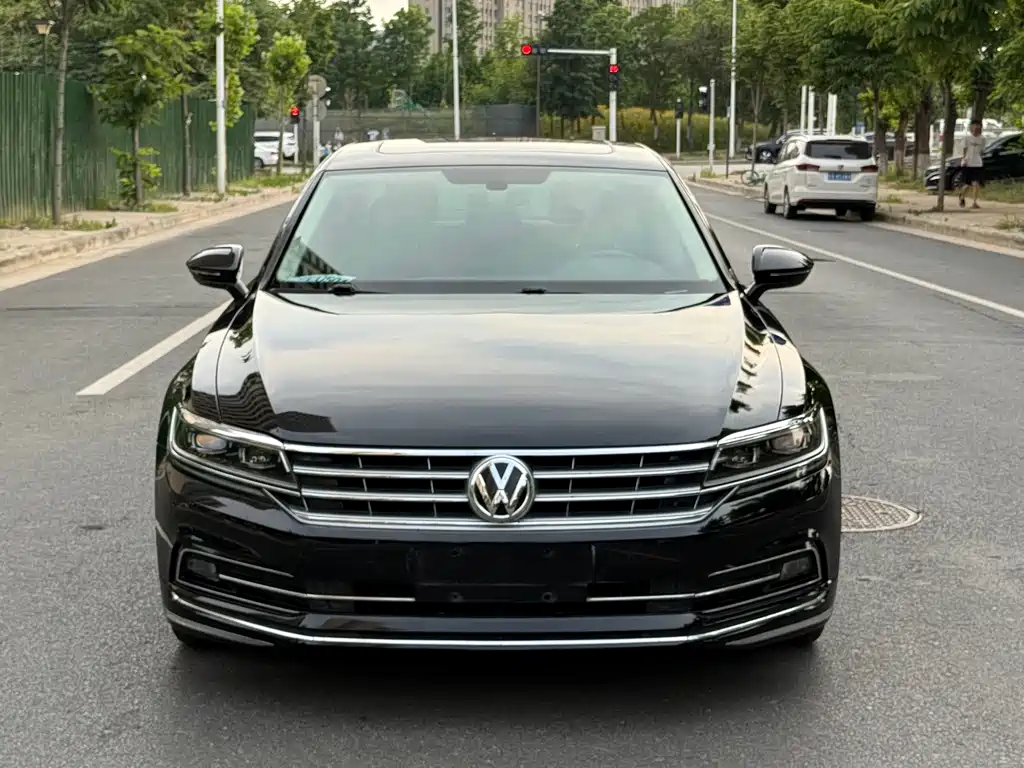 Volkswagen Phideon 2018 — фото 2