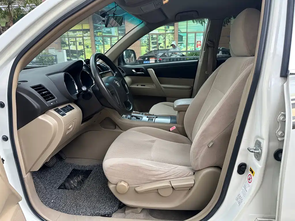 Toyota Highlander 2011