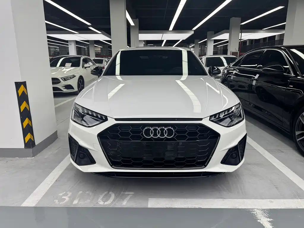 Audi A4L 2024