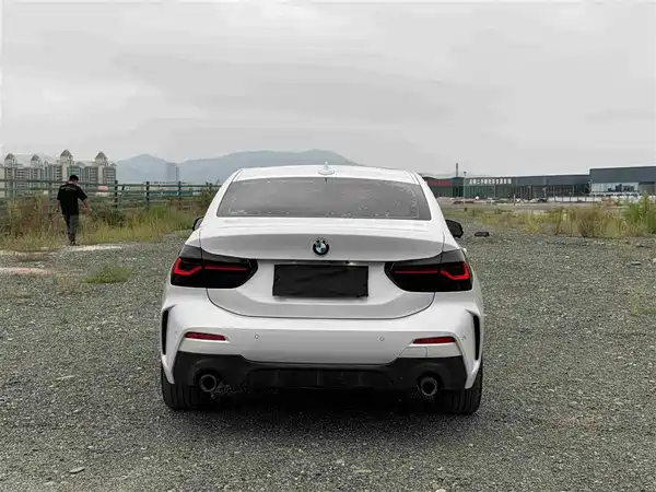 BMW 1 Series 2021